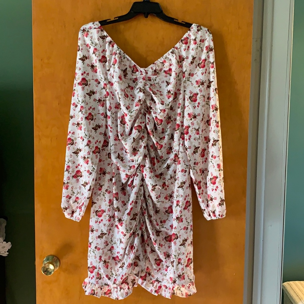 Floral Print Scrunch Dress